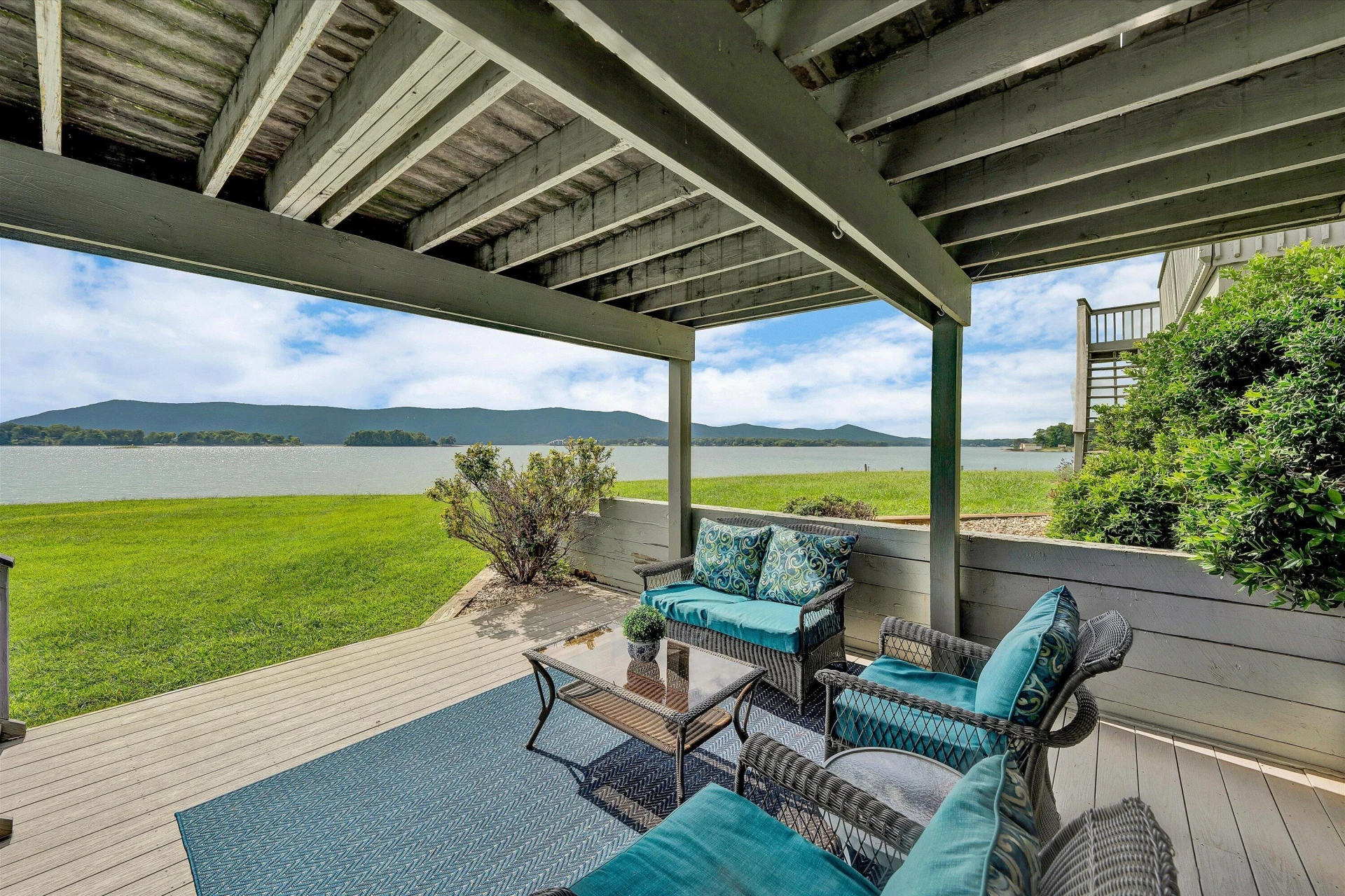 278 Peninsula Point DR - Photo 58