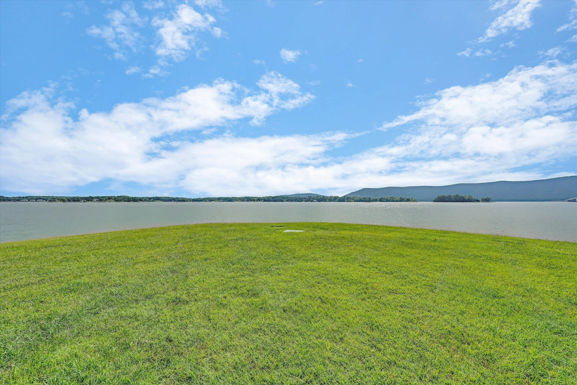 278 Peninsula Point DR - Photo 60