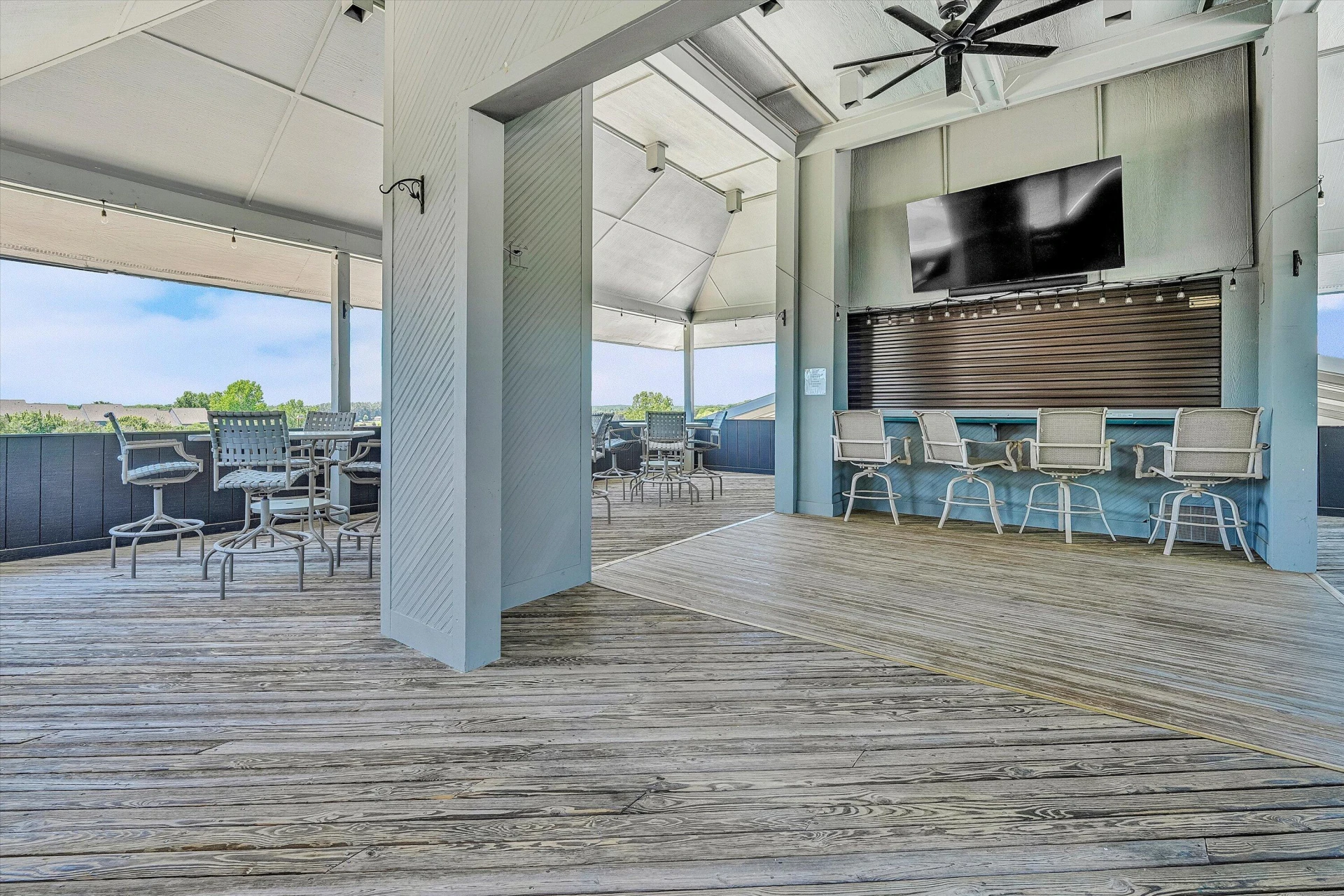 278 Peninsula Point DR - Photo 88