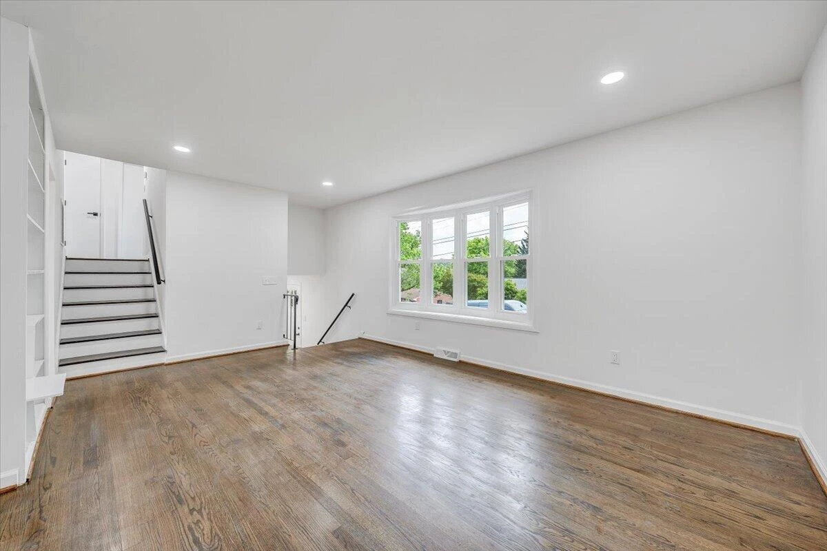 3915 Wilmont AVE NW - Photo 12