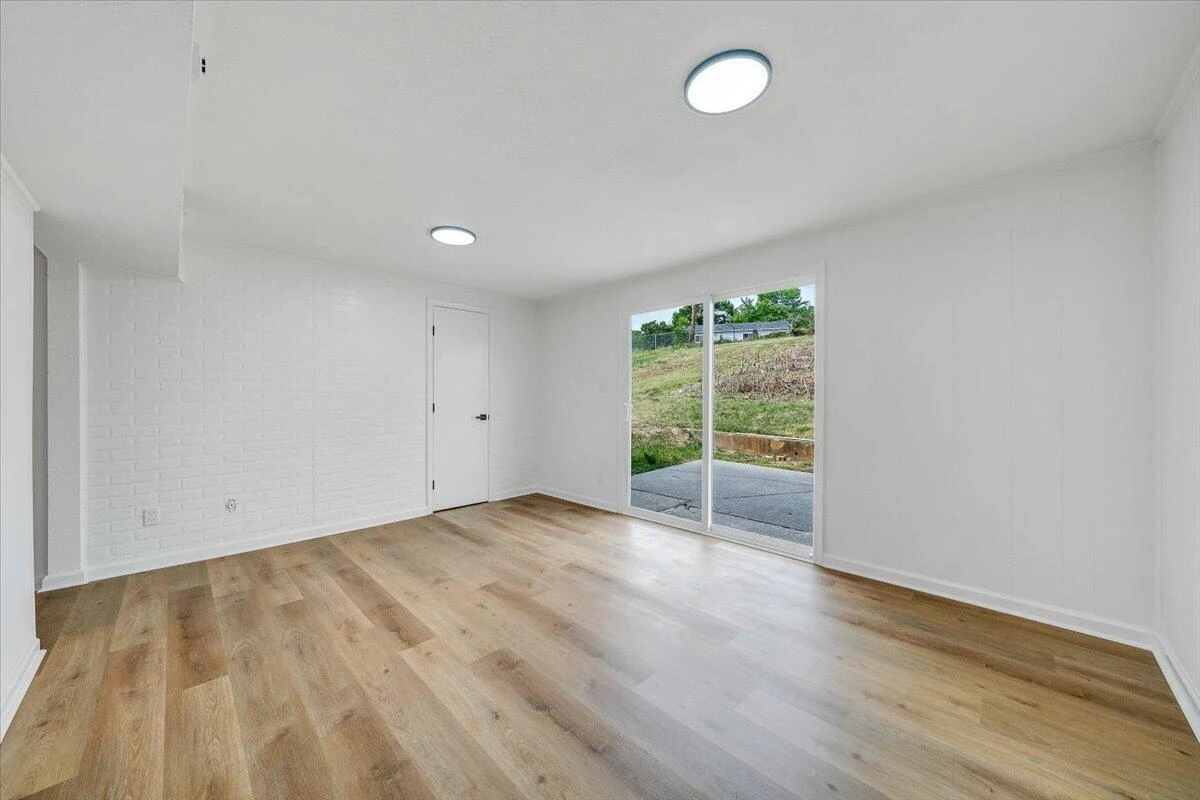 3915 Wilmont AVE NW - Photo 24