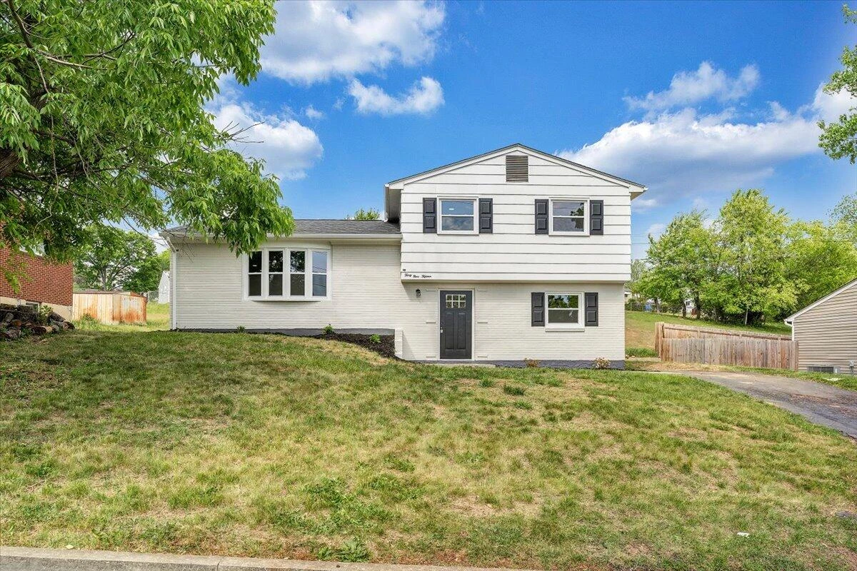 3915 Wilmont AVE NW - Photo 4
