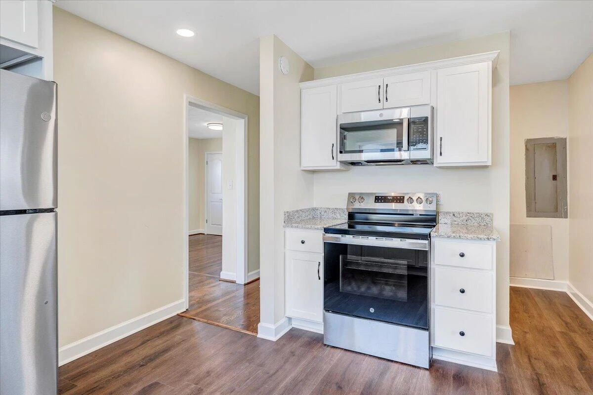 314 White ST - Photo 13