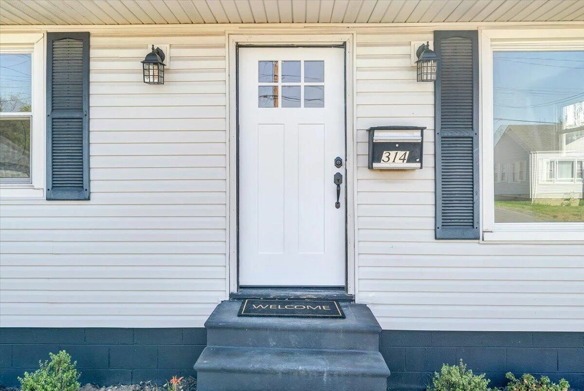 314 White ST - Photo 3