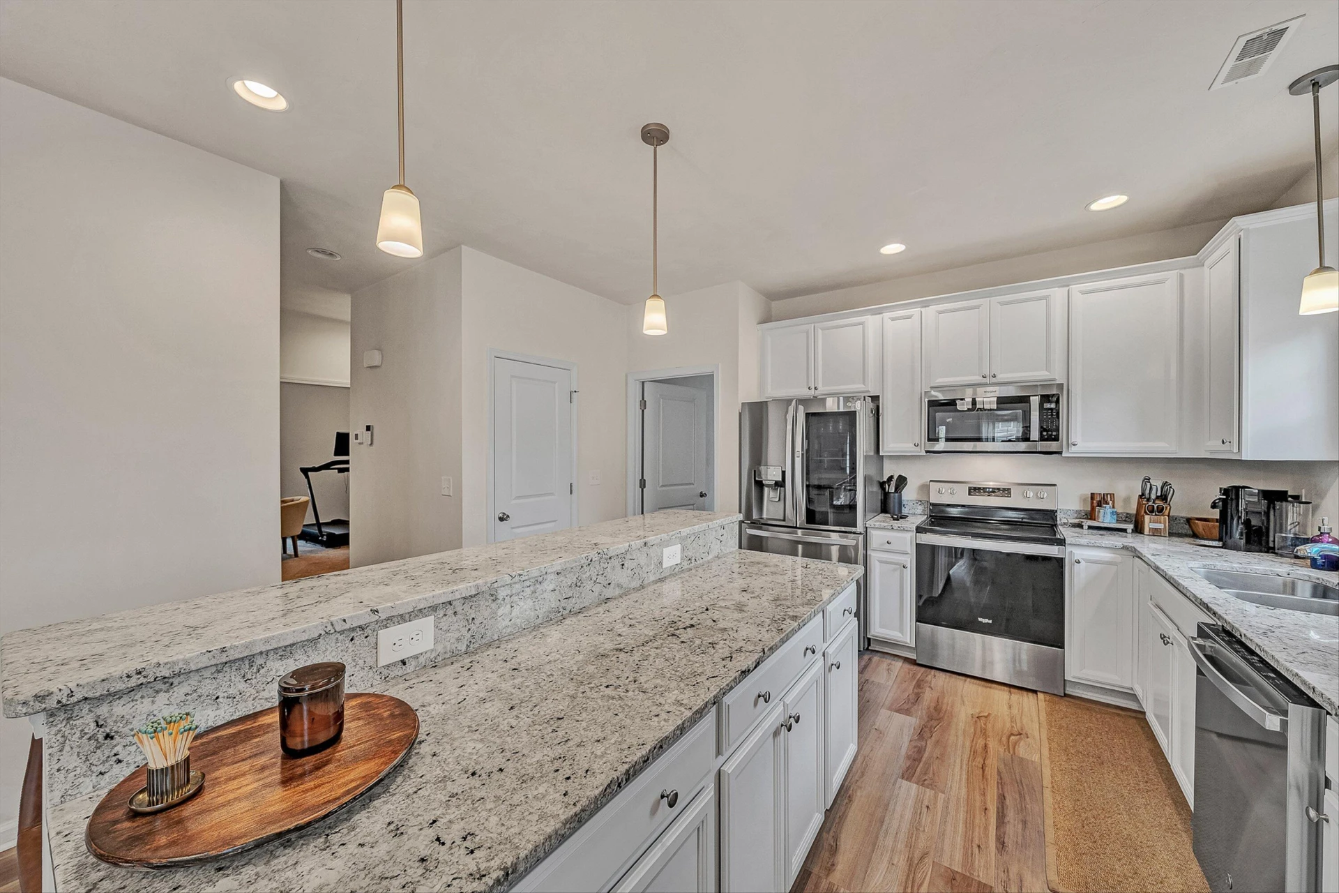 2059 Heys LN - Photo 14