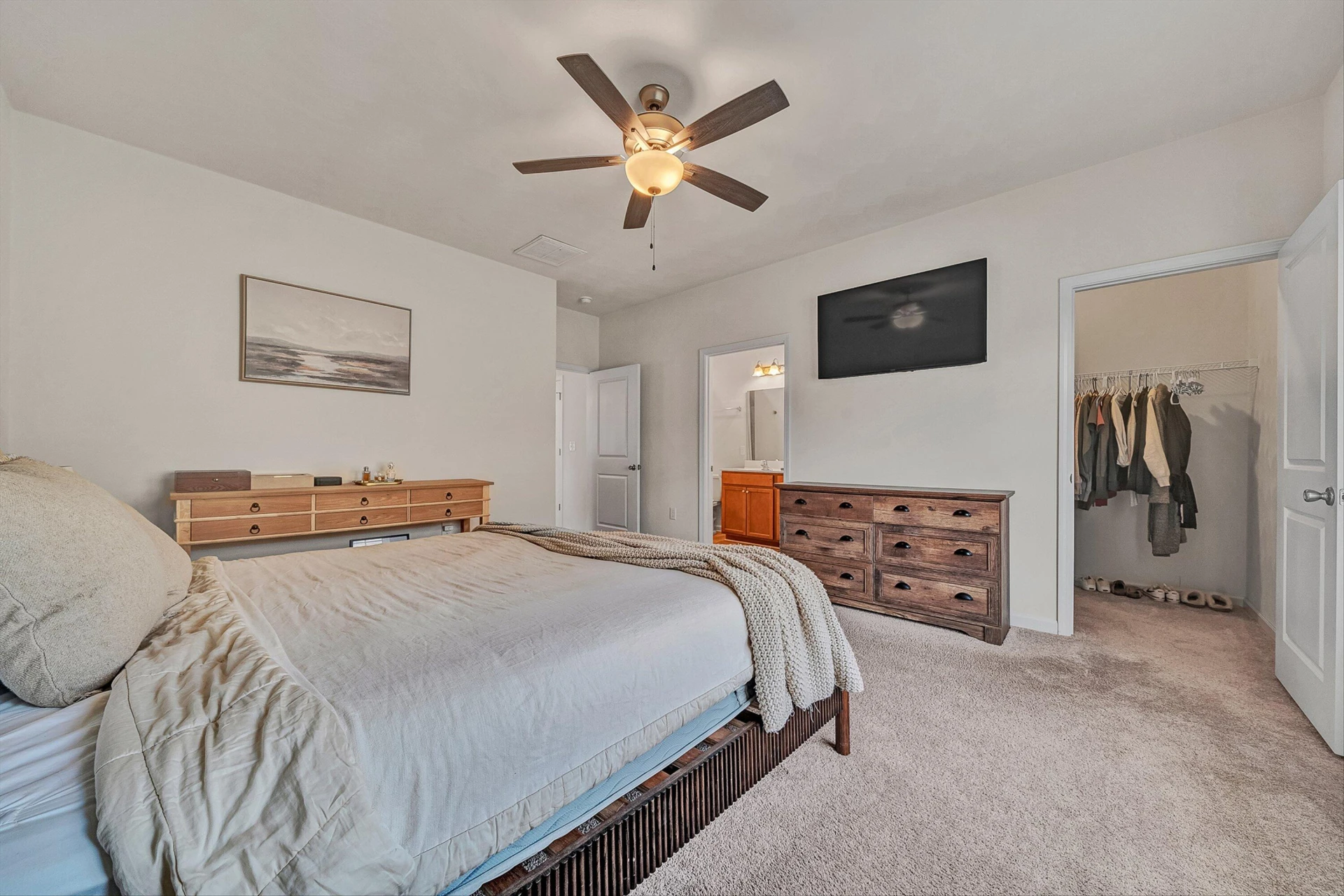 2059 Heys LN - Photo 17