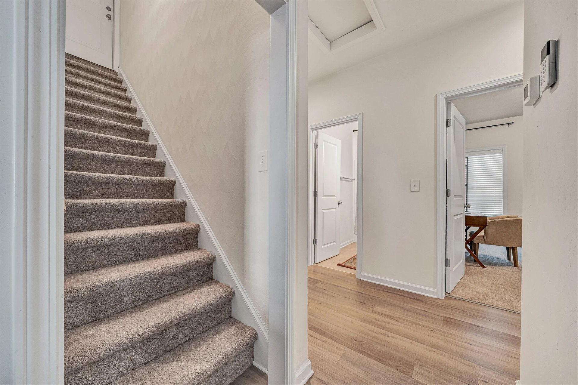 2059 Heys LN - Photo 21