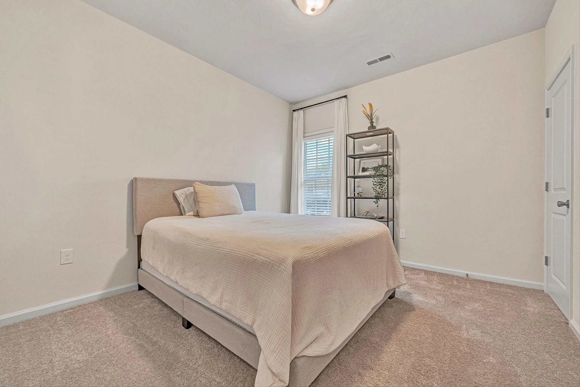 2059 Heys LN - Photo 28