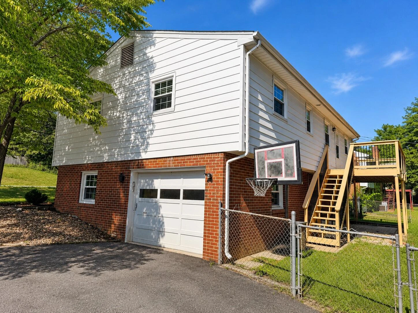 5335 Cave Spring LN - Photo 2