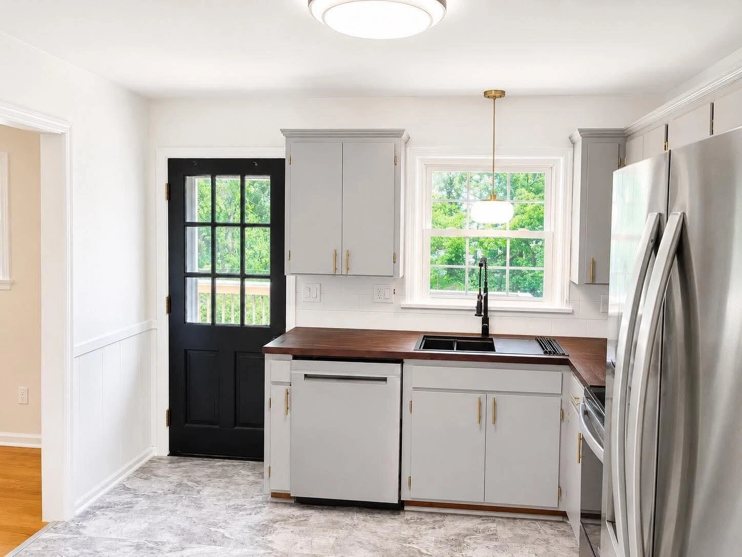 5335 Cave Spring LN - Photo 22