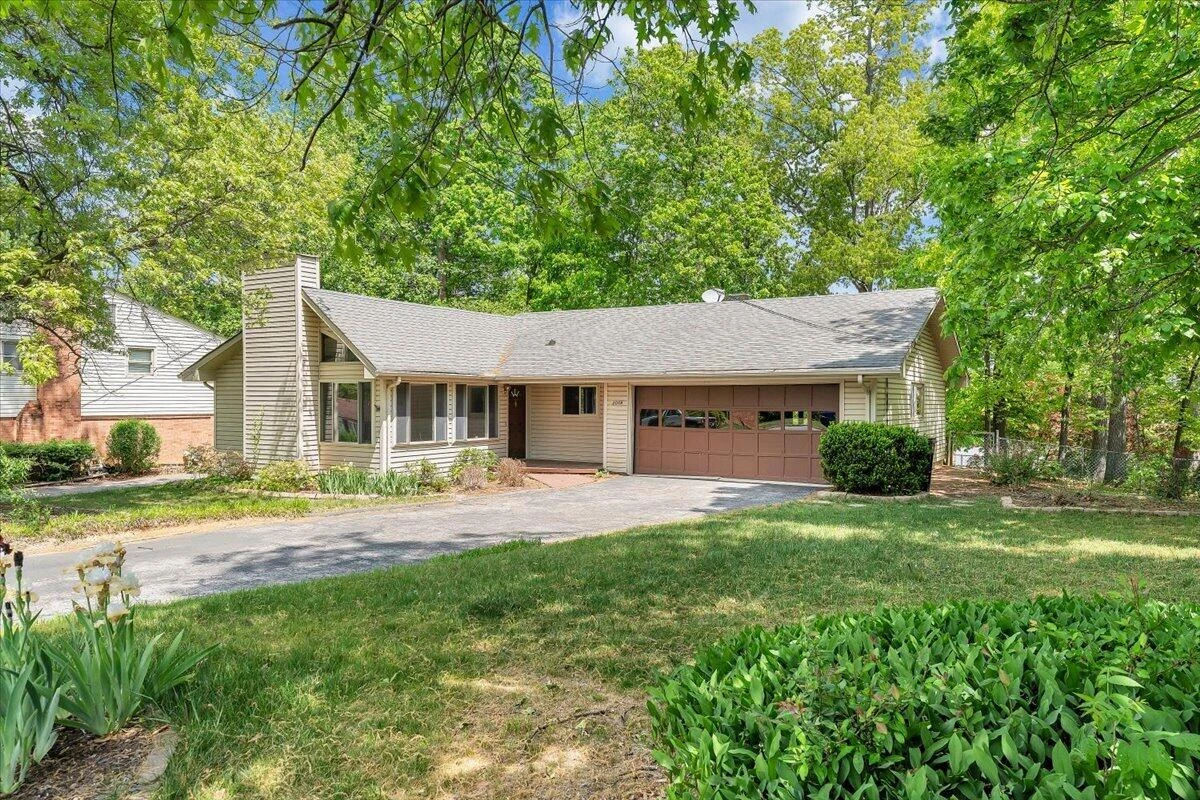 2009 Montclair DR - Photo 12