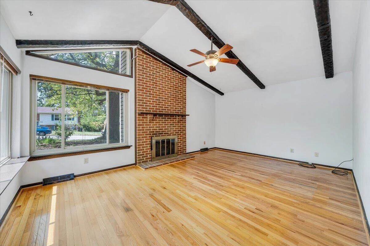 2009 Montclair DR - Photo 18