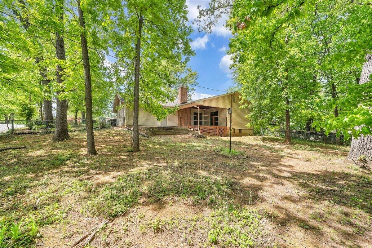 2009 Montclair DR - Photo 8