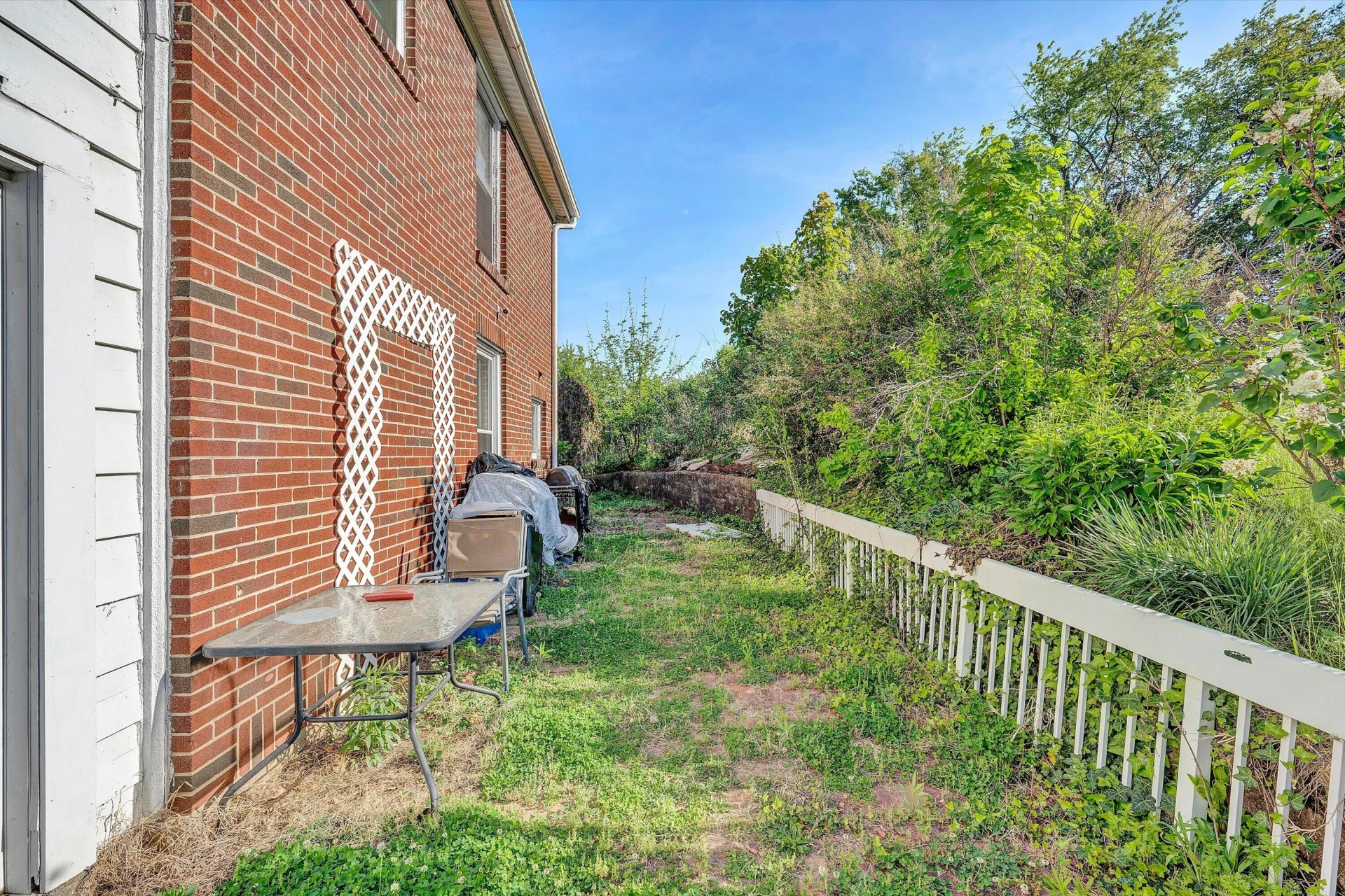 624 S Maple ST - Photo 33