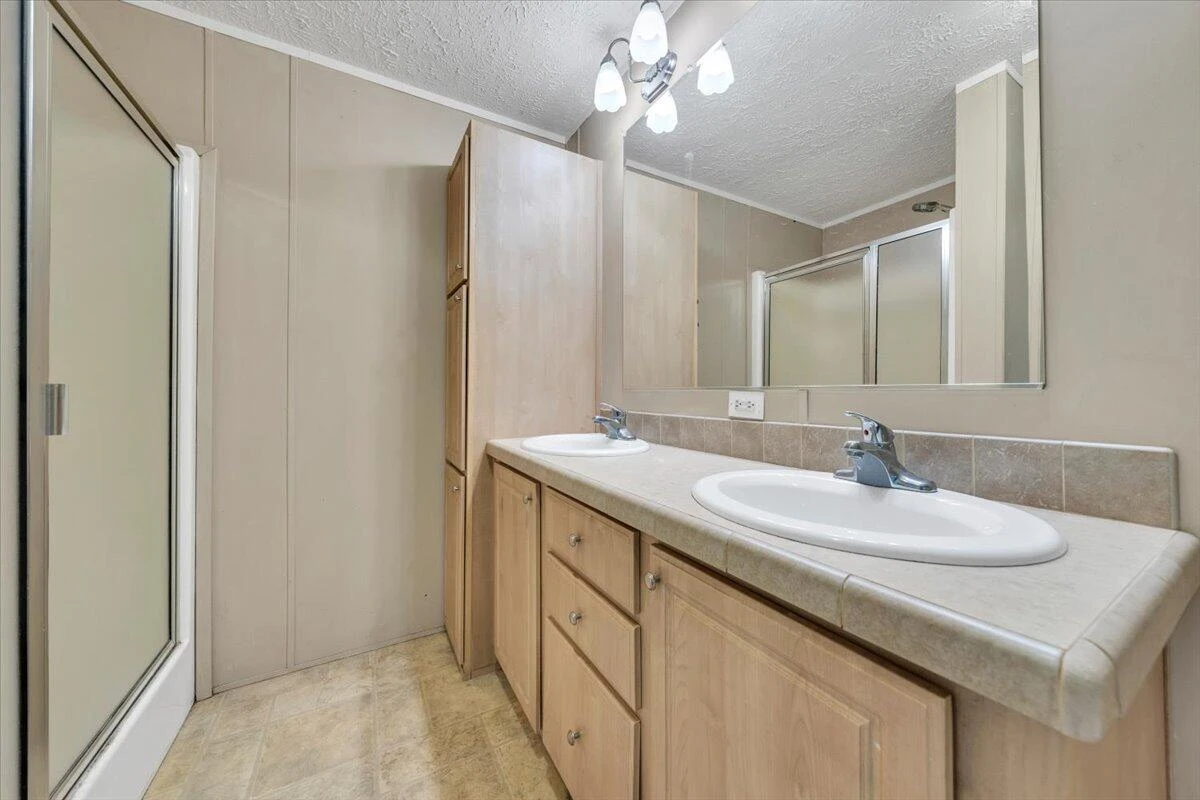 223 Taylor Tyree RD - Photo 20