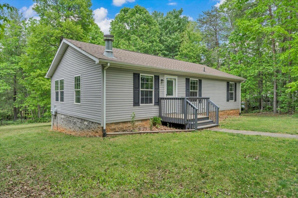 223 Taylor Tyree RD - Photo 38