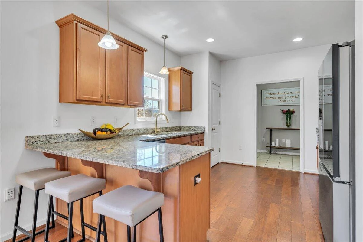 3230 Clearview DR - Photo 15