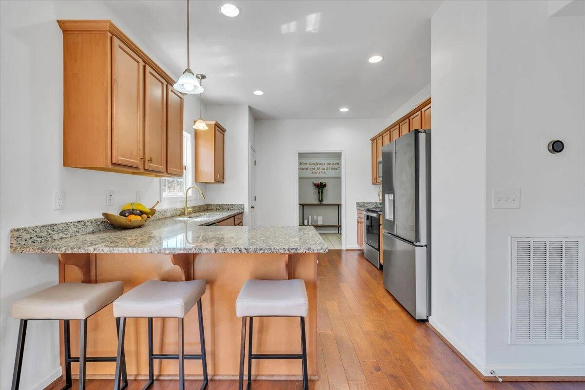 3230 Clearview DR - Photo 17