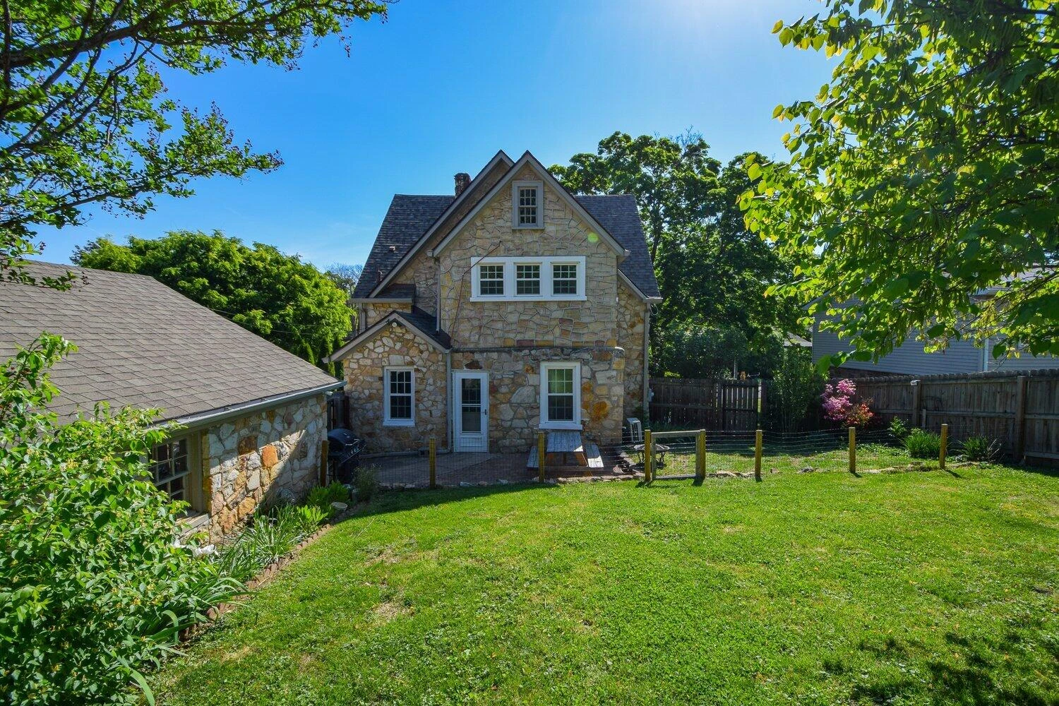 3017 Woodlawn AVE SW - Photo 28
