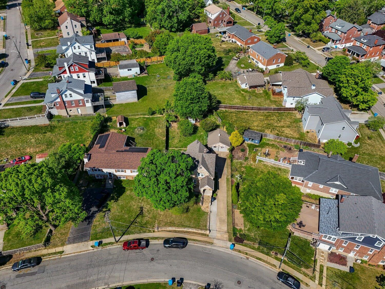 3017 Woodlawn AVE SW - Photo 39