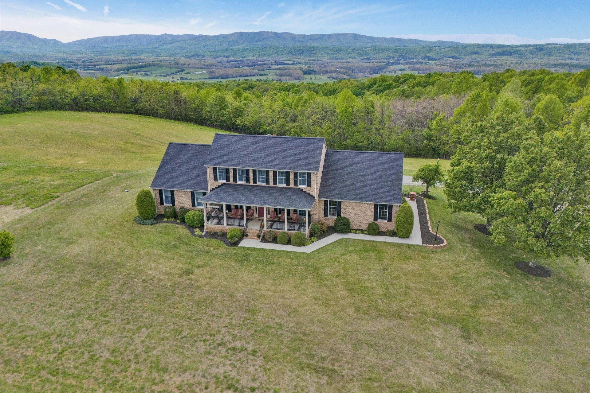 3281 Springwood RD