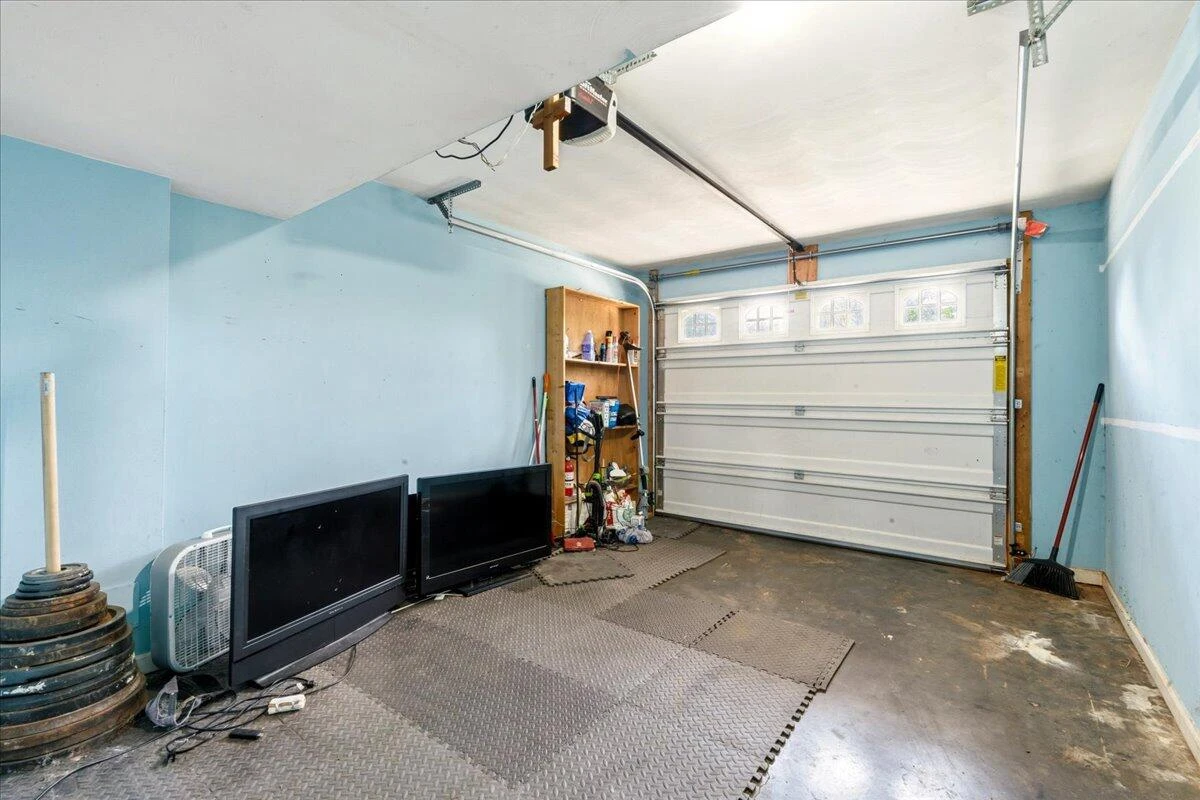 4837 Nelms LN NE - Photo 33