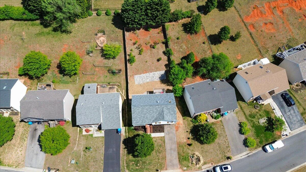 4837 Nelms LN NE - Photo 41