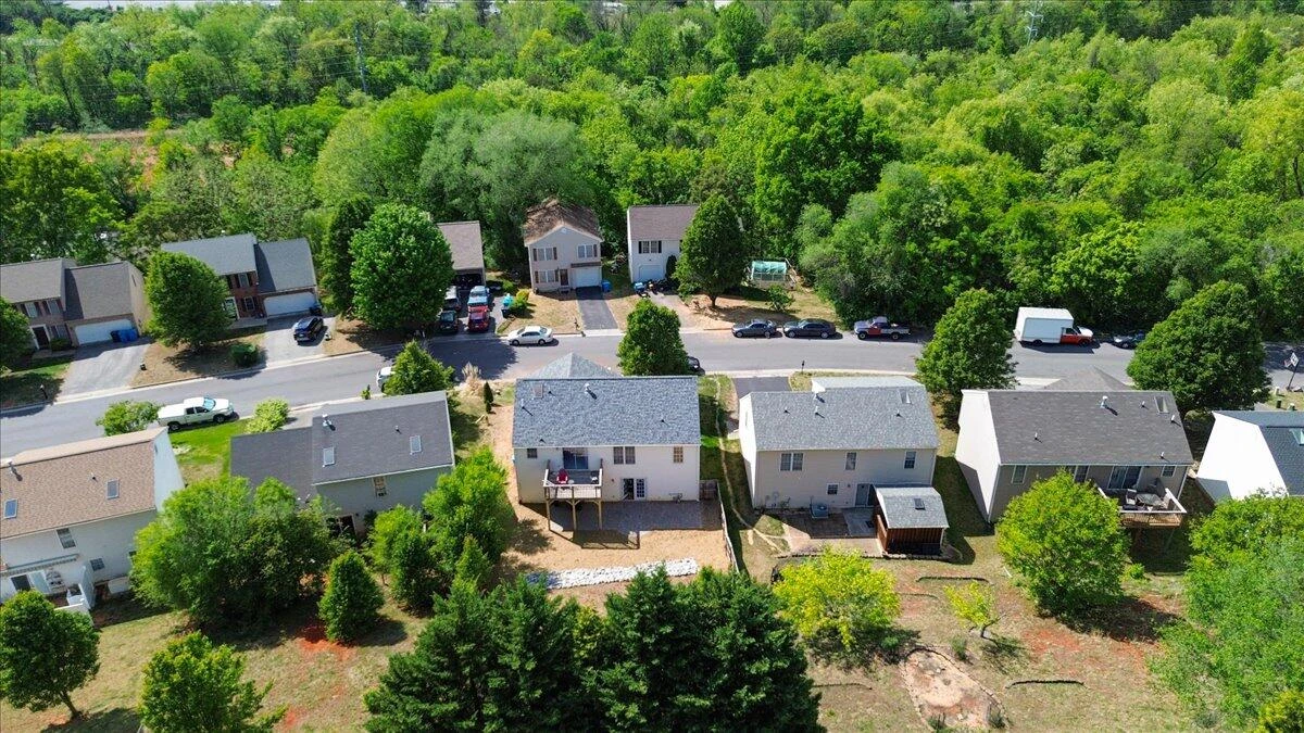 4837 Nelms LN NE - Photo 43