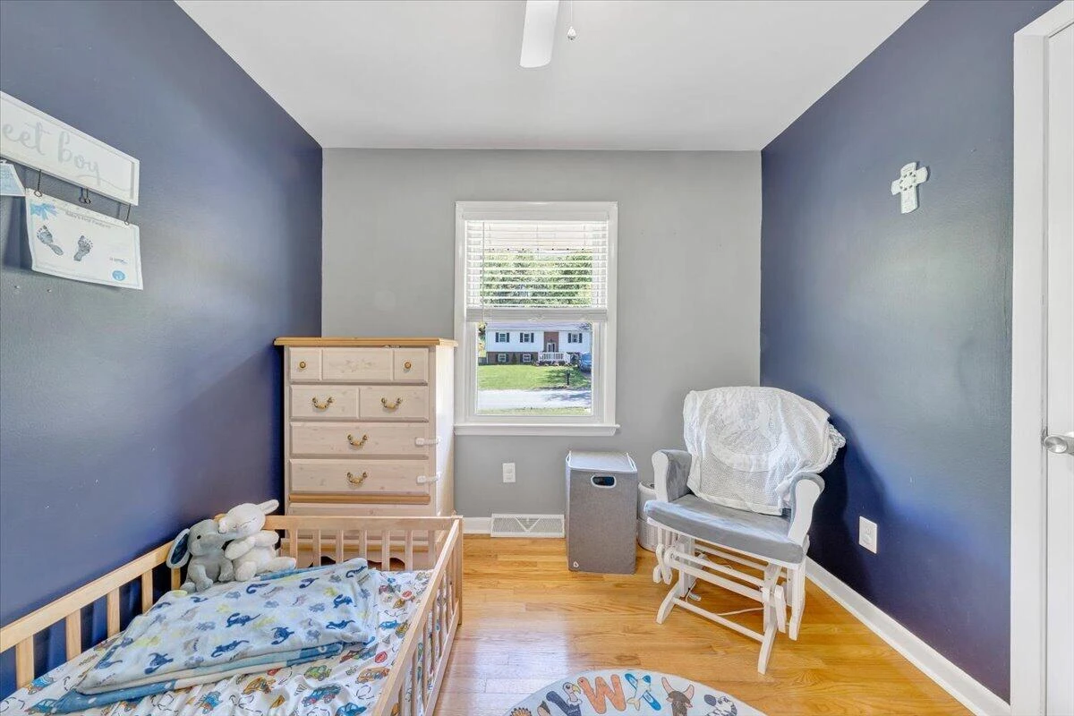 2819 Embassy DR - Photo 23