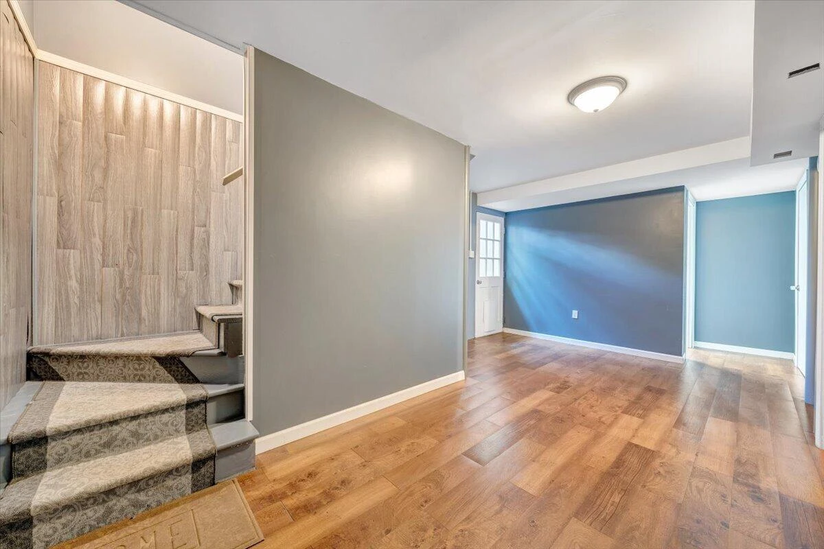 2819 Embassy DR - Photo 29