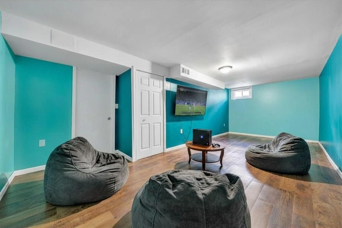 2819 Embassy DR - Photo 34