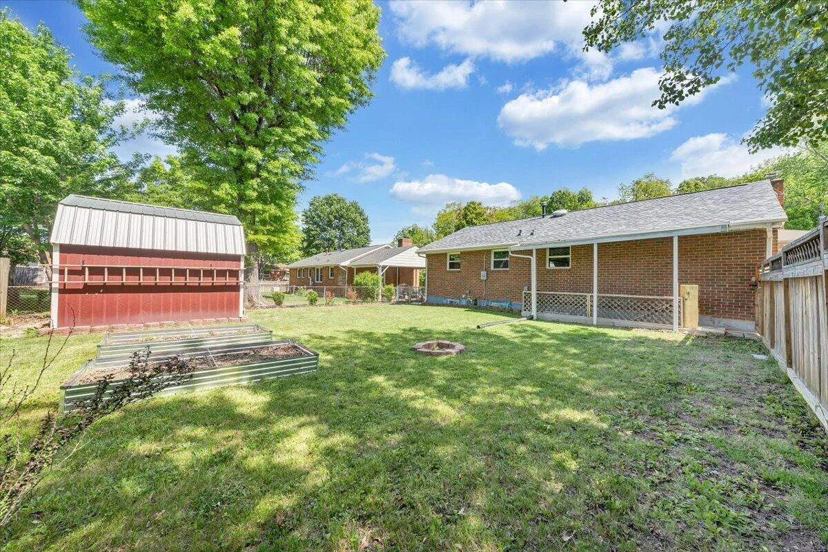 2819 Embassy DR - Photo 51