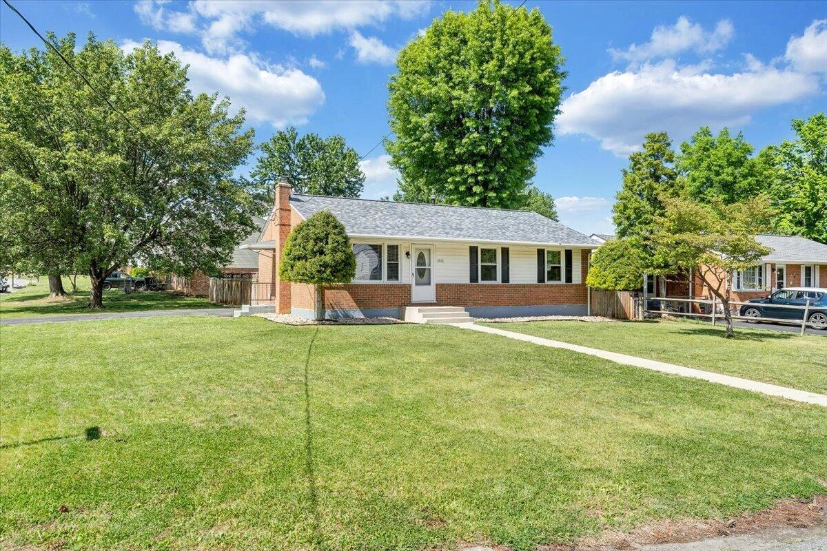 2819 Embassy DR - Photo 54