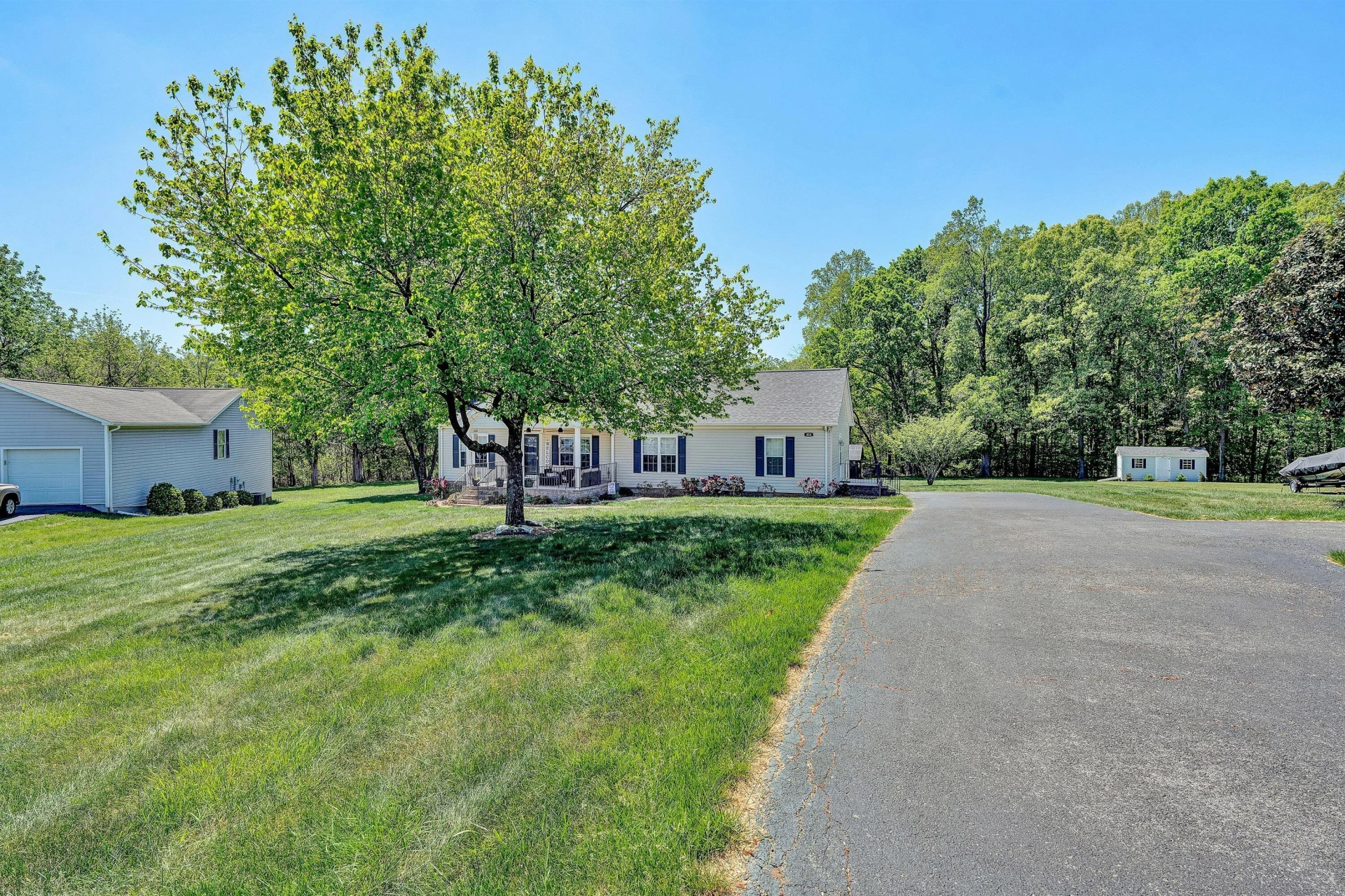 414 Mallard Cove RD - Photo 38
