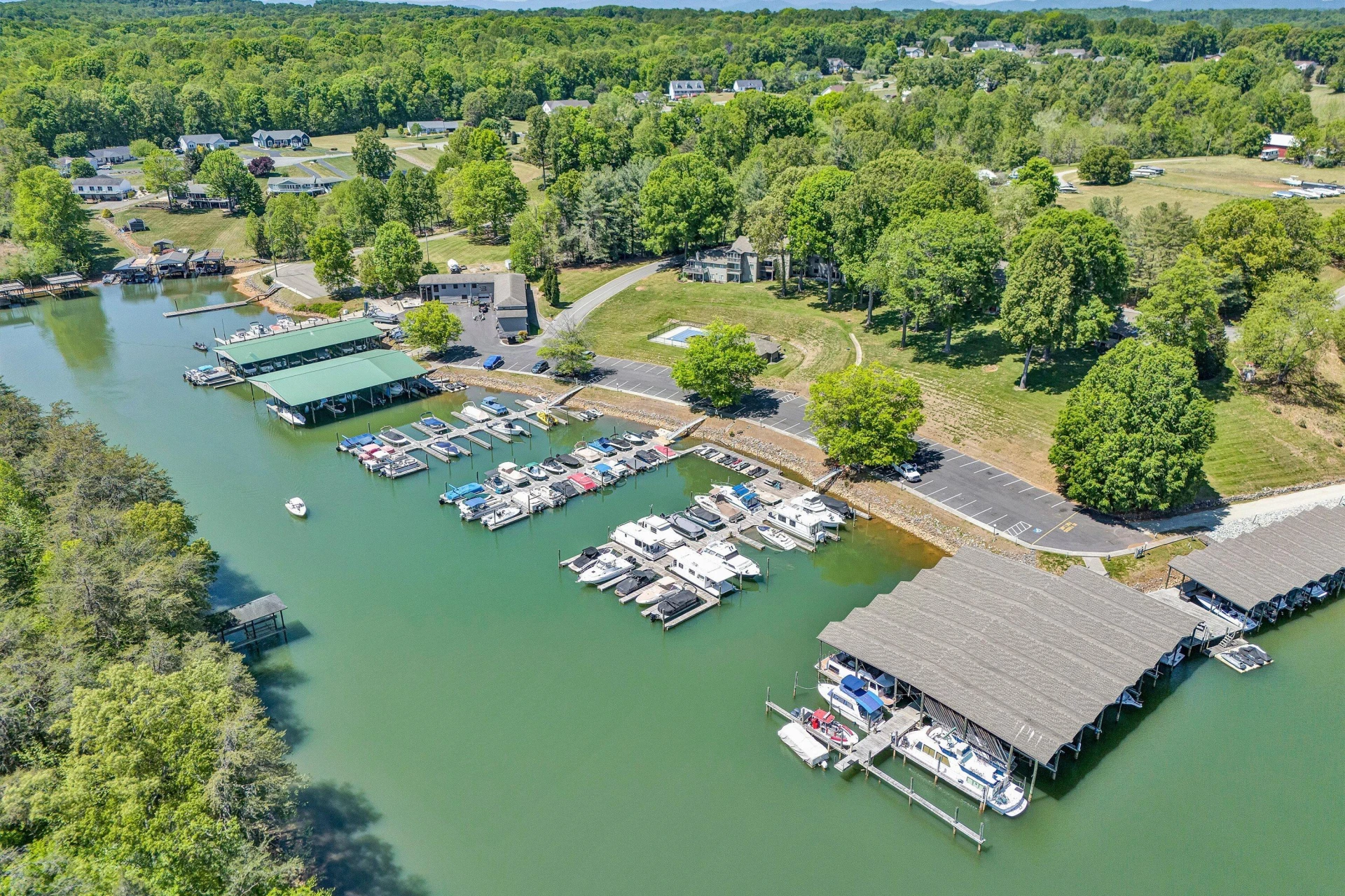 414 Mallard Cove RD - Photo 47