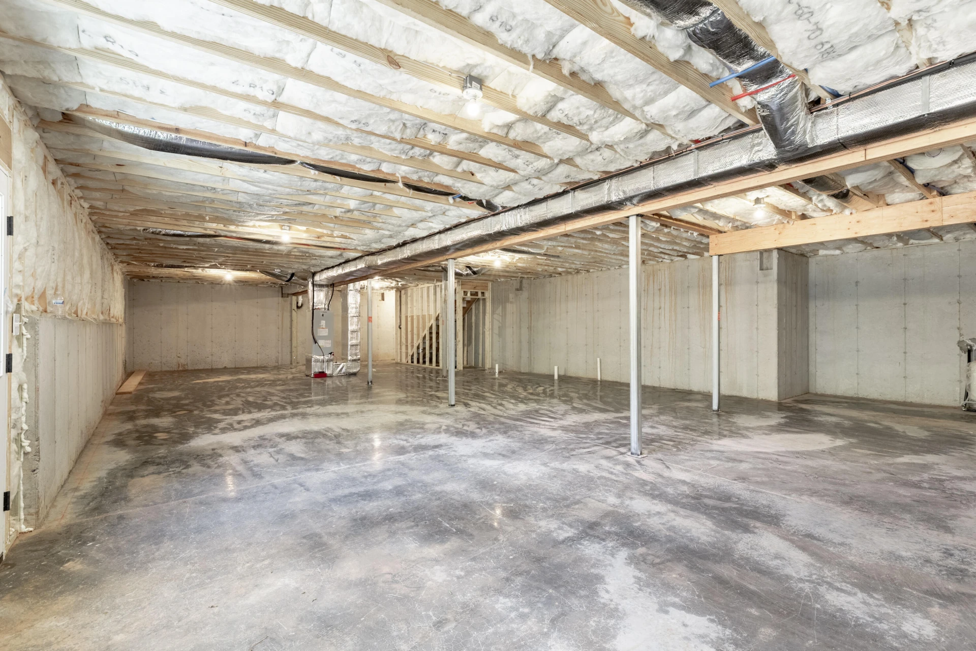 2404 Twin Lake DR - Photo 51