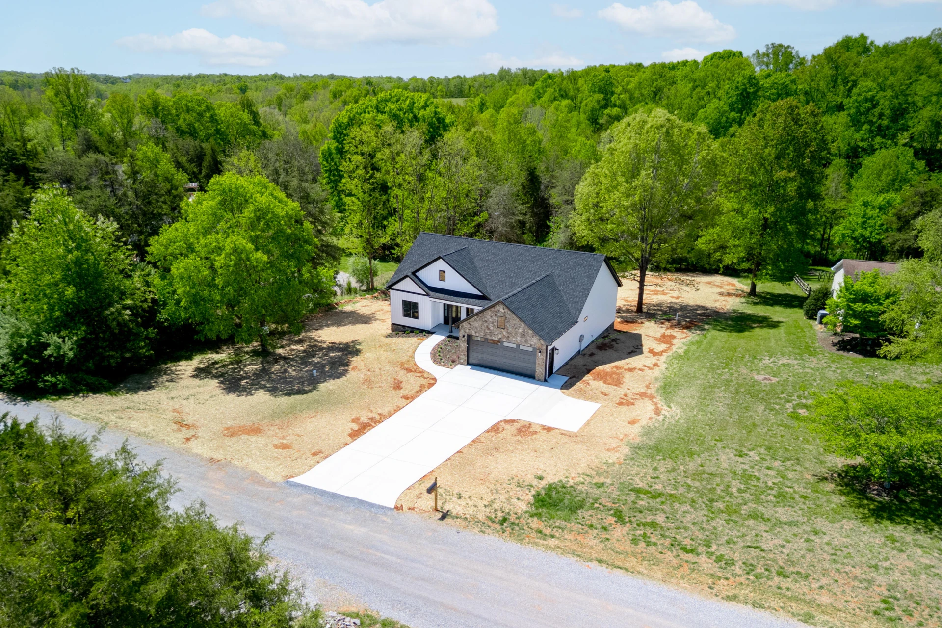 2404 Twin Lake DR - Photo 62