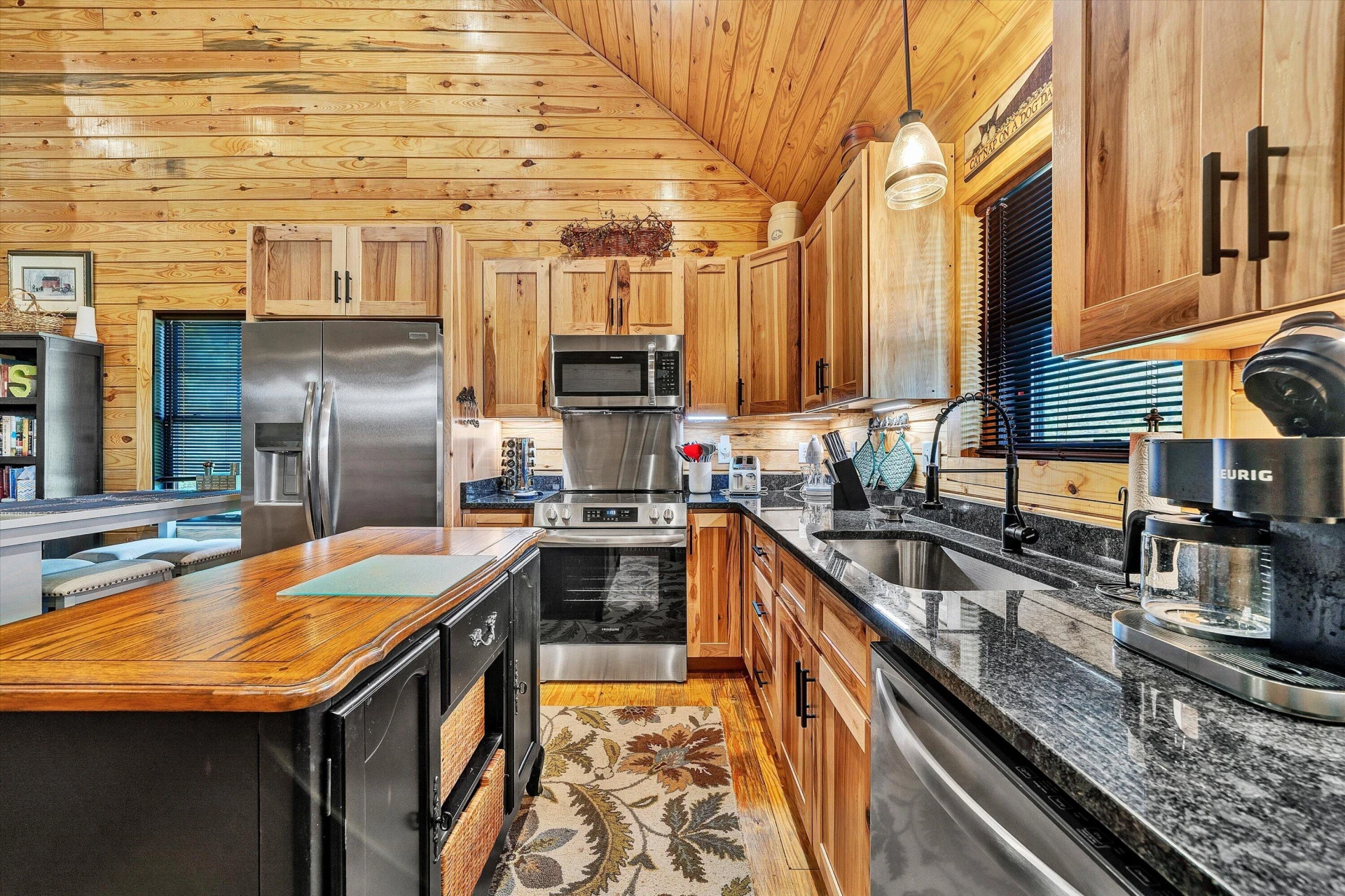 109 Berties Bottom LN - Photo 11