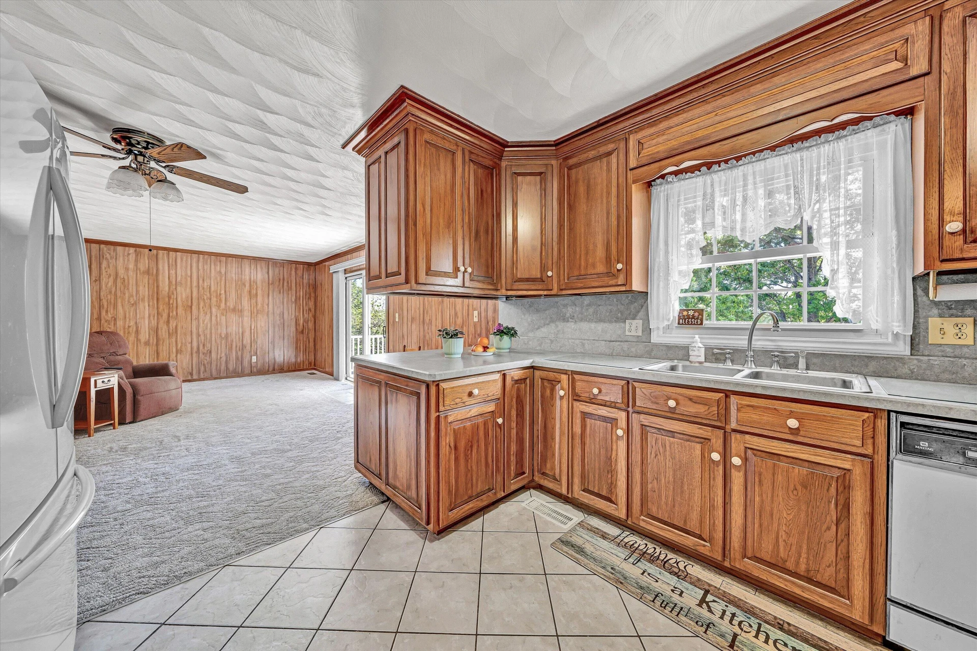 4940 North Lake DR - Photo 10