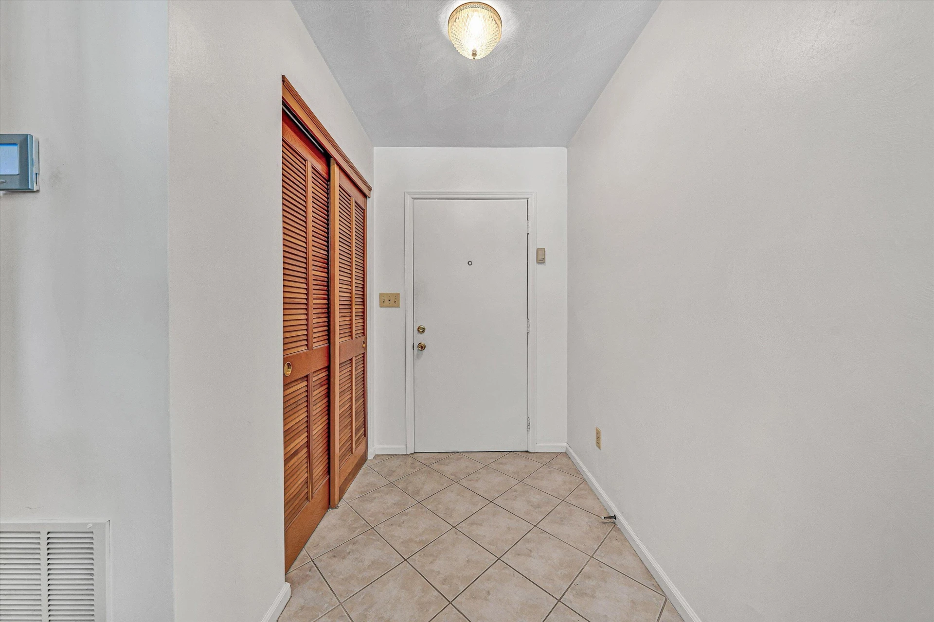 4940 North Lake DR - Photo 4