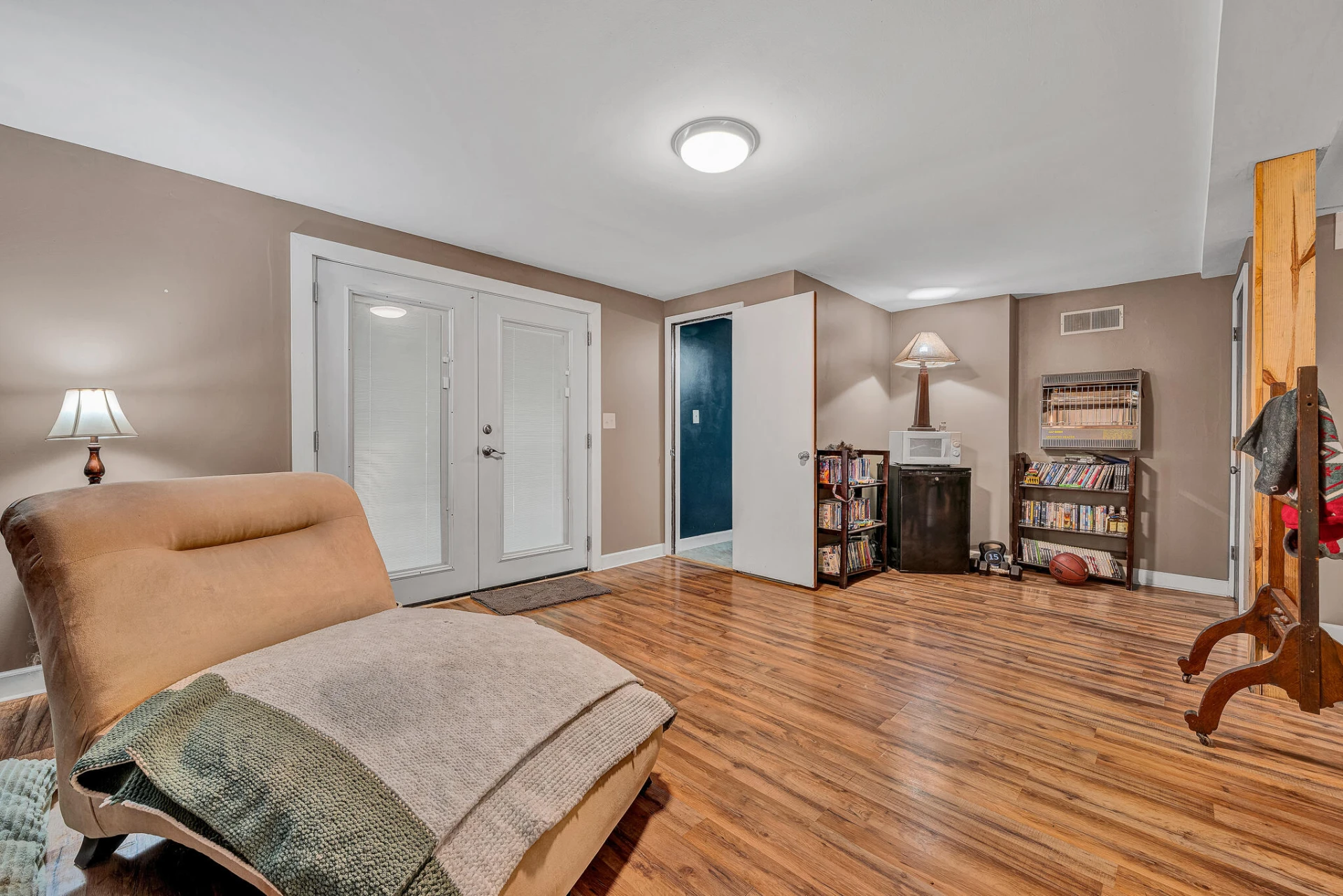 3368 Dawn CIR - Photo 22