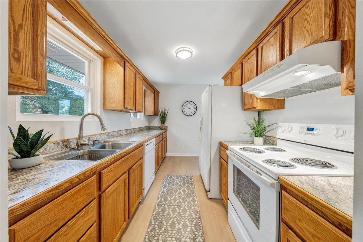 5433 Lamplighter DR - Photo 14