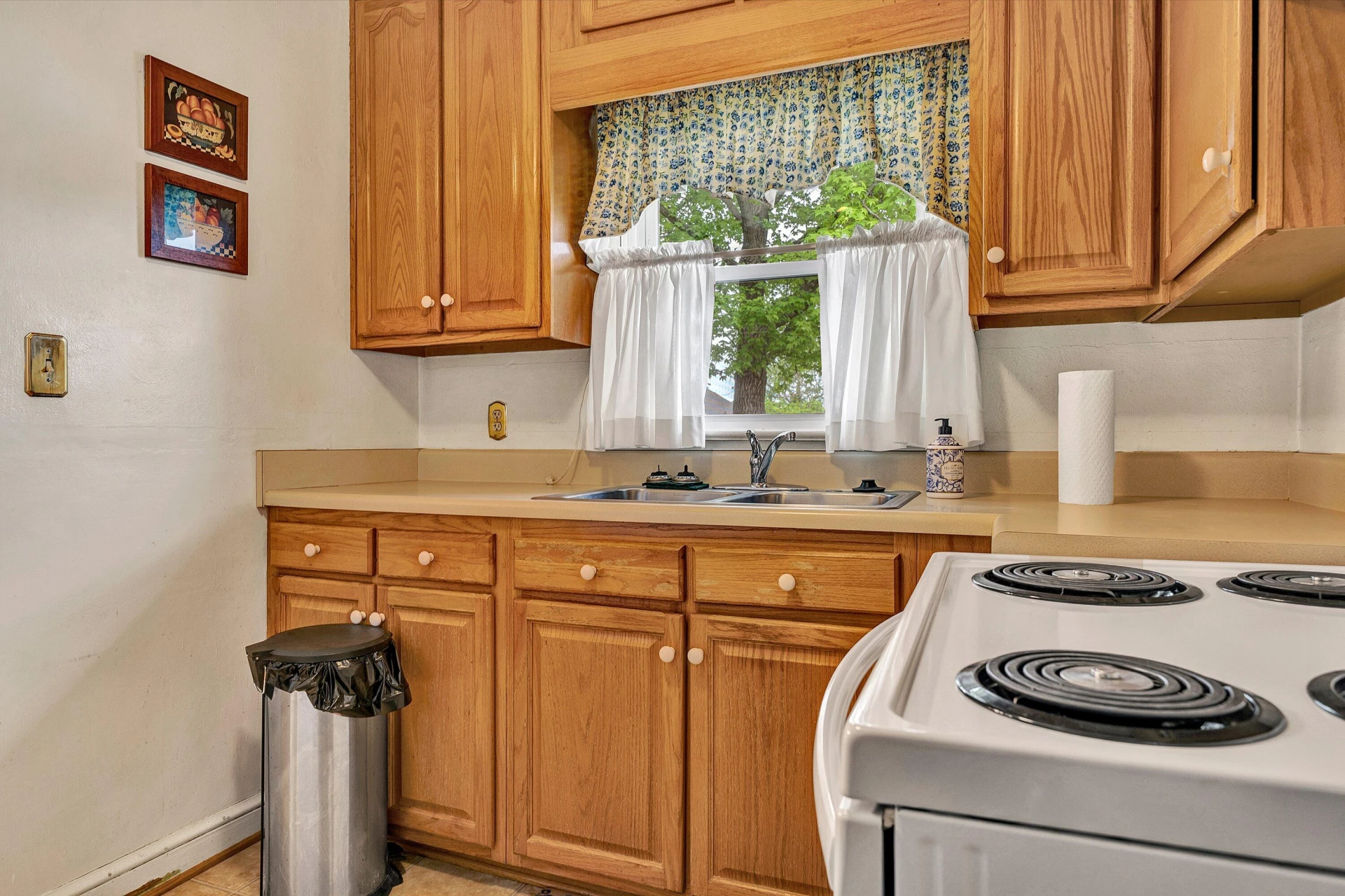 2251 Moir ST NE - Photo 10