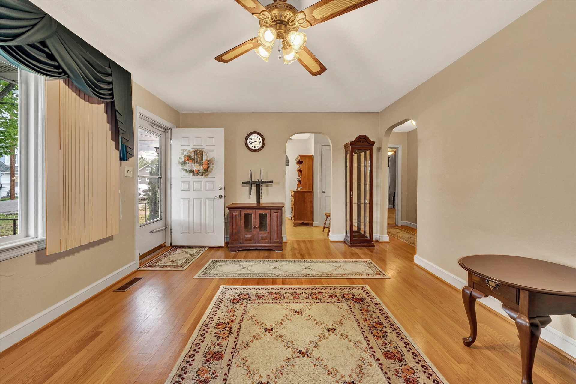 2251 Moir ST NE - Photo 4
