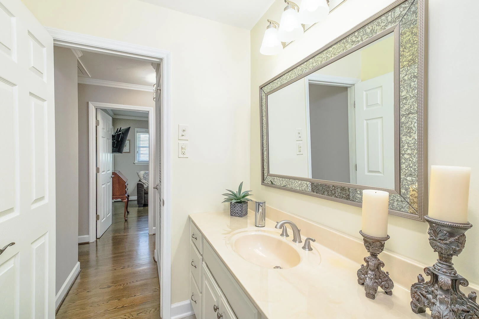 5571 Capito ST NE - Photo 11
