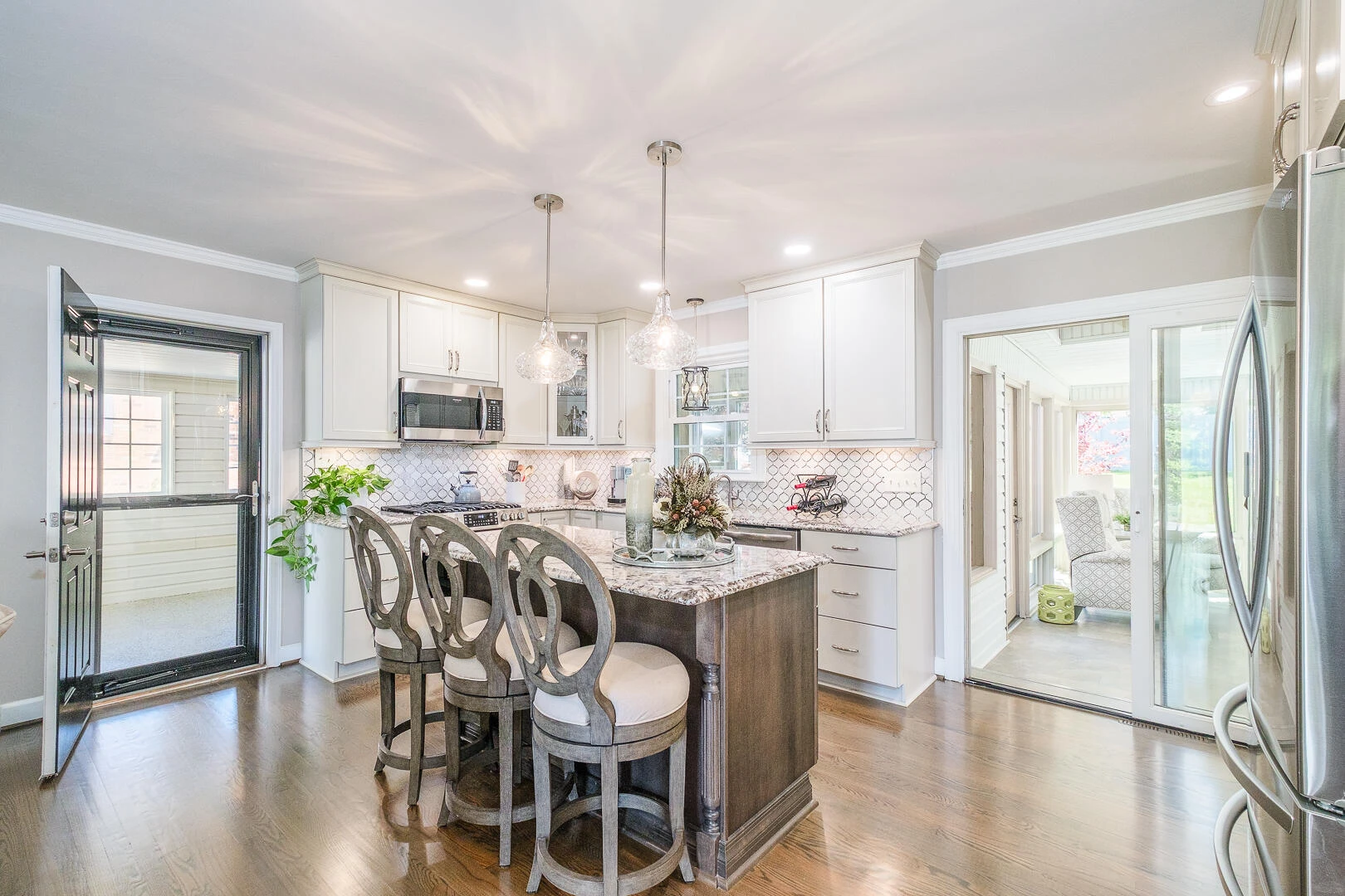 5571 Capito ST NE - Photo 32