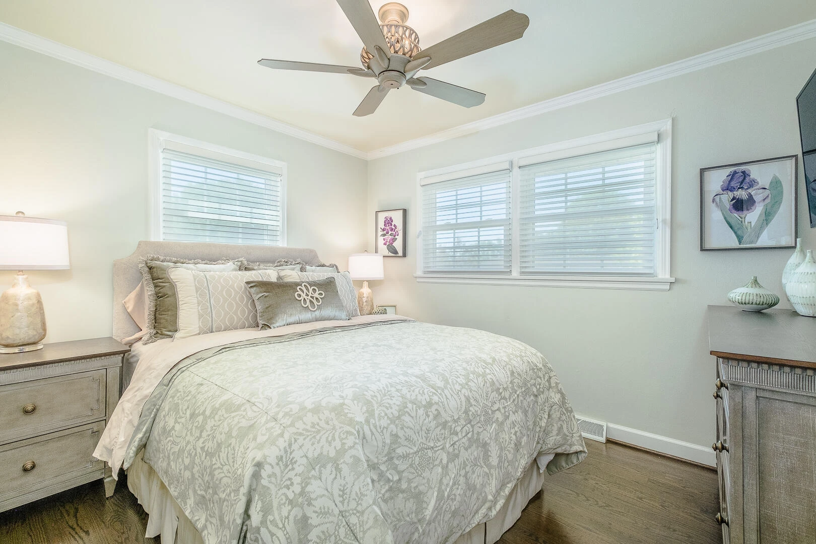 5571 Capito ST NE - Photo 39