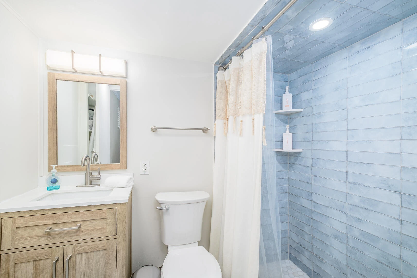 5571 Capito ST NE - Photo 48