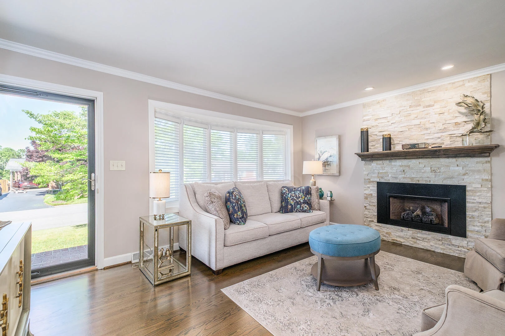 5571 Capito ST NE - Photo 7
