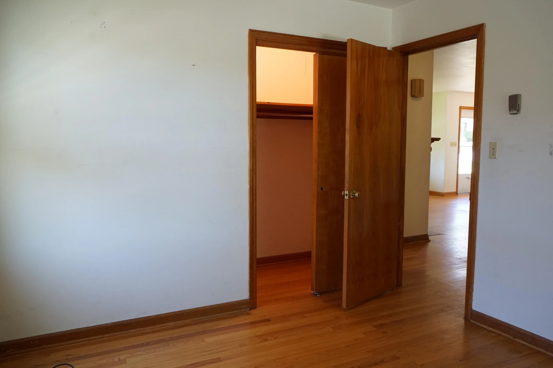 2901 Neil DR - Photo 20